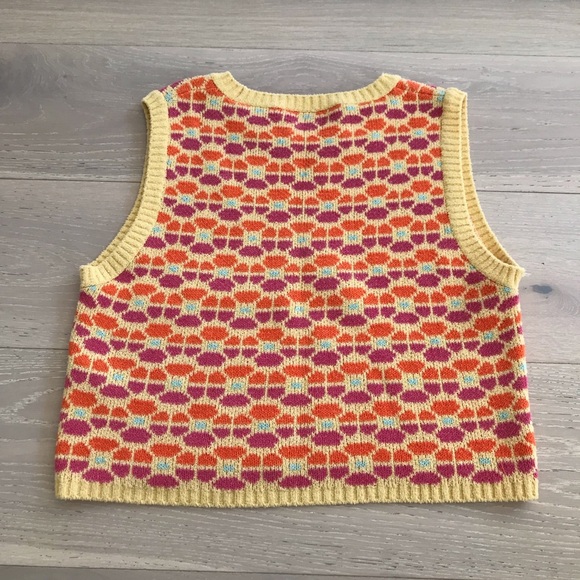 ZARA Retro FLORAL CROPPED SWEATER Vest sz medium M - Picture 9 of 9